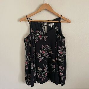 NWT Monteau Flirty Floral Cold Shoulder Black Top Size Large